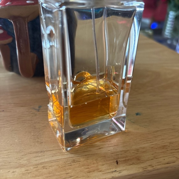 Yves Saint Laurent Libre Eau de Parfum - Picture 4 of 5